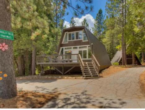 Tahoe City Cabin with 8 beds
